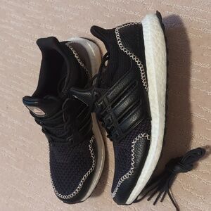 adidas Ultraboost 1.0